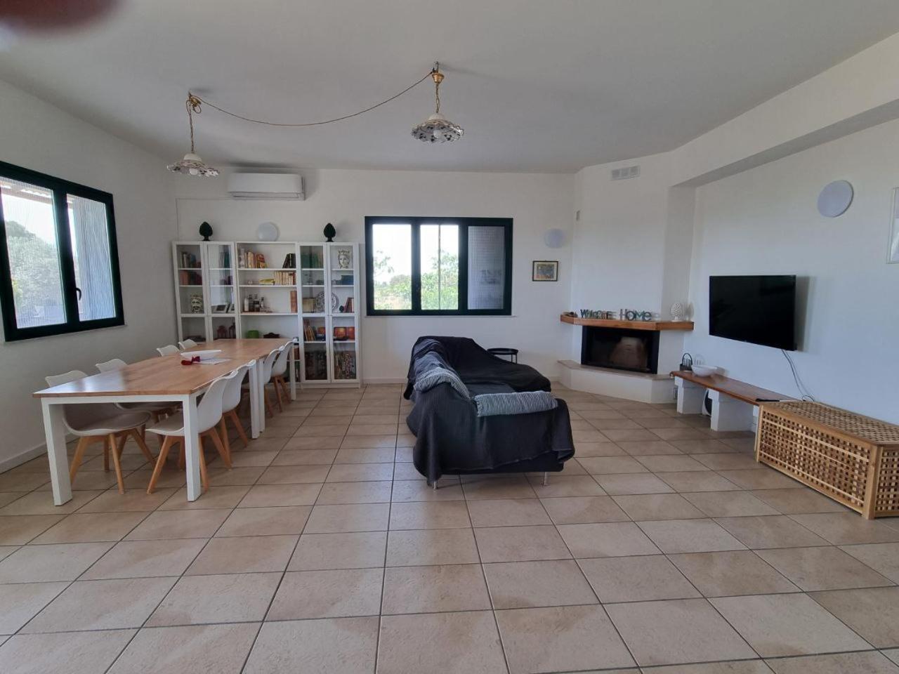 Accogliente Villa Con Piscina Caltagirone Dış mekan fotoğraf