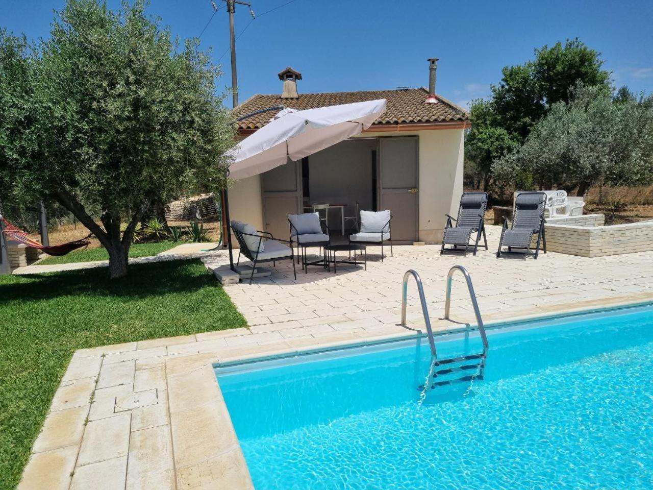 Accogliente Villa Con Piscina Caltagirone Dış mekan fotoğraf