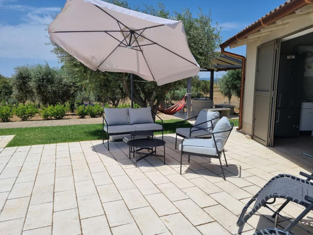 Accogliente Villa Con Piscina Caltagirone Dış mekan fotoğraf